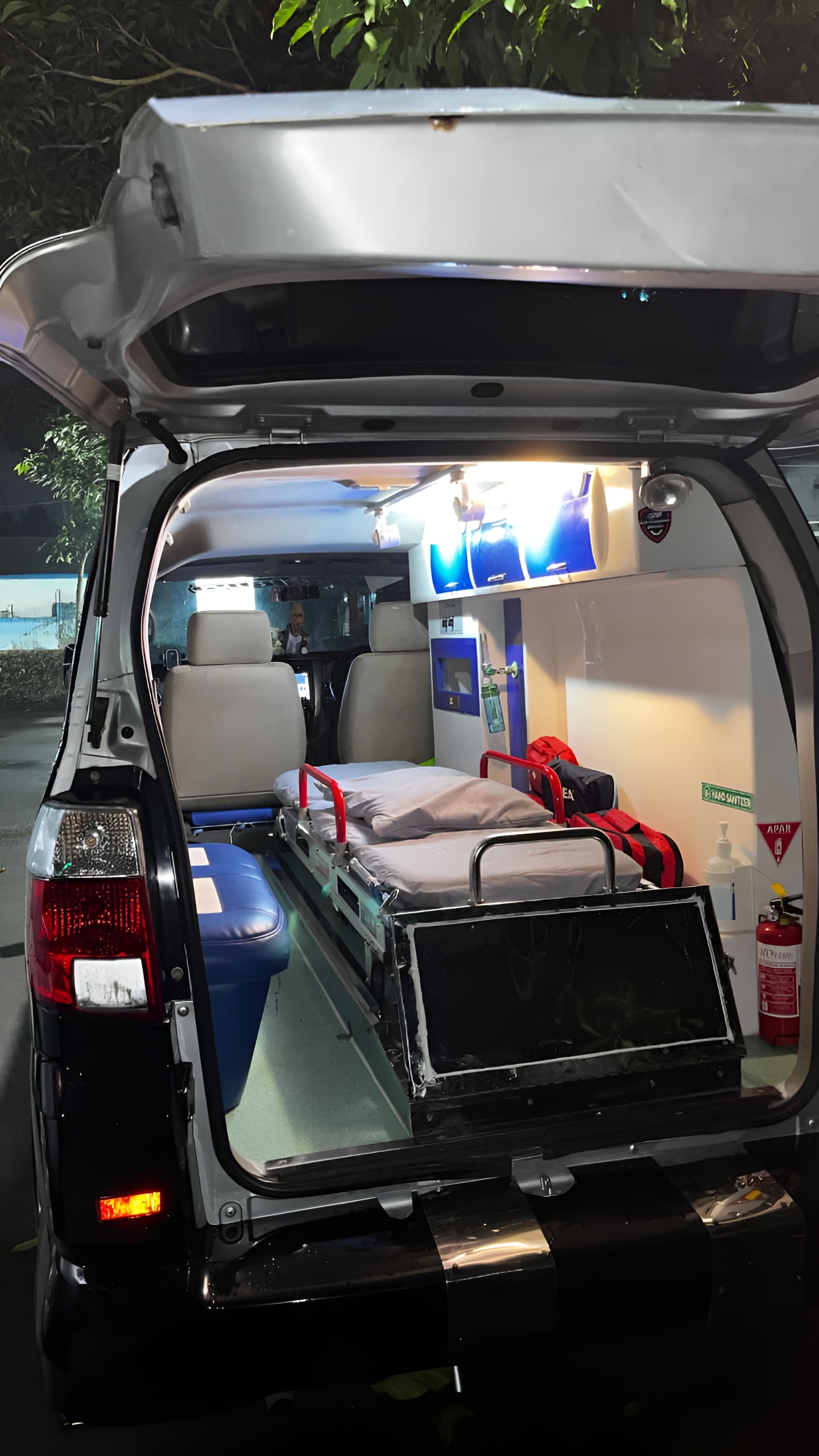 Ambulance Jabodetabek Care untuk evakuasi medis