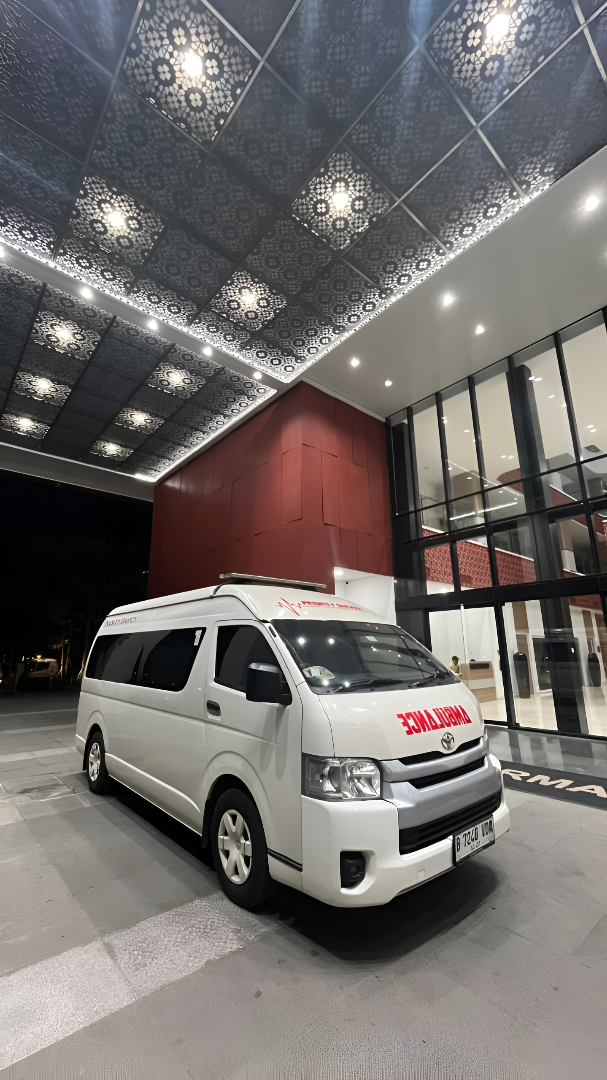 Ambulance Jabodetabek Care untuk transport pasien 24 jam